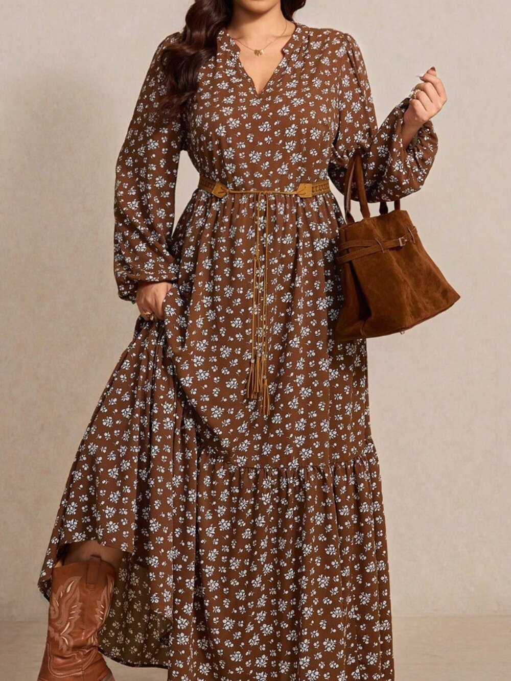 Coffee Brown Women's Plus Size Ditsy Floral V-Neck Lantern Sleeve Dress